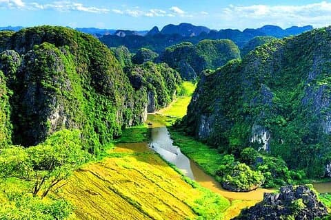 Excursion d'une journée à Ninh Binh à Hoa Lu, excursion en bateau à Tam Coc et grotte de Mua