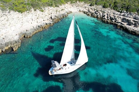 Private Sailing Tour with Snorkeling in Hvar Pakleni Islands