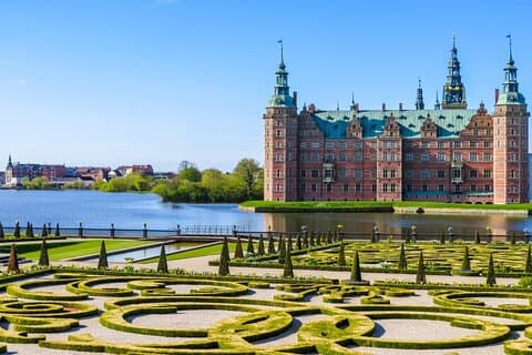 Dagtrip naar Kopenhagen naar kasteel Frederiksborg met een privéauto