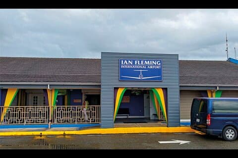 Ian Fleming Ocho Rios Private flyplass transport til hoteller