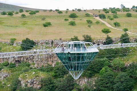 Heldags privat tur till Dashbashi Canyon, Glass Bridge, Zip Line