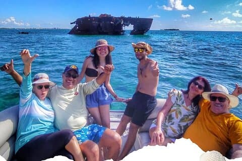 Bahia-tur, besök i akvariet, badstopp i San Andres.