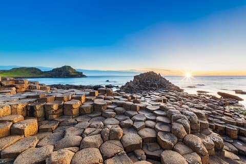 Private Enchanted Shores: da Belfast al Giant’s Causeway