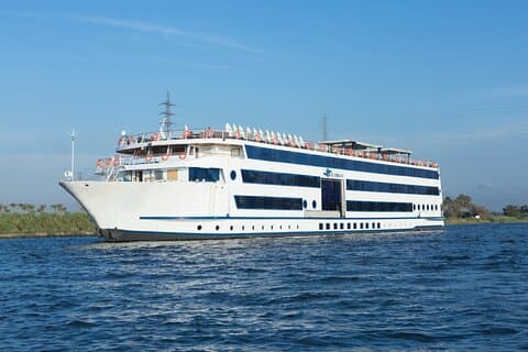 4-Day Nile Cruise from Aswan to Luxor | Temples, Tombs & Tours