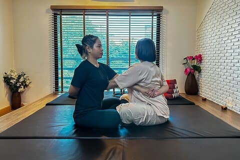 Privater Thai-Massage-Workshop für Paare
