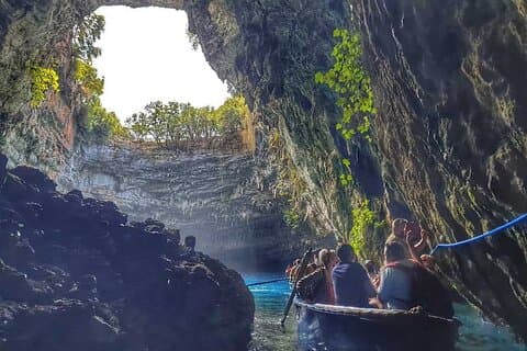 Argostoli Shorex: Grotte di Drogarati & Melissani con degustazione di vini