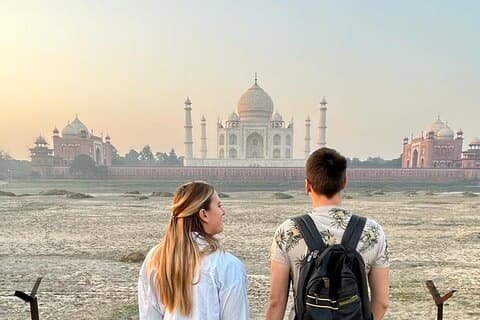 Privat Taj Mahal Sunrise Tour fra Delhi