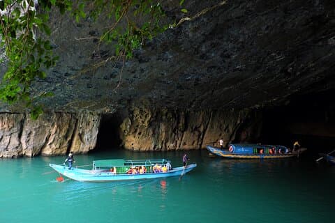 Private Tour Kayaking 4500 m Phong Nha Cave