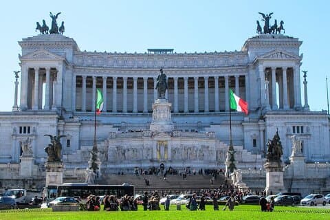 Rome: Walking Tour through the Marvel of the city