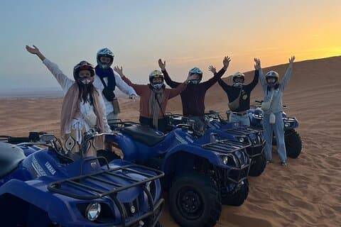 Aventure en quad dans le désert de Merzouga avec sandboard