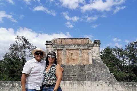Chichén Itzá Kukulkan & nuoto in due cenotes