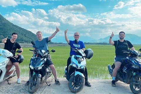 Motorcykellektion i Nha Trang