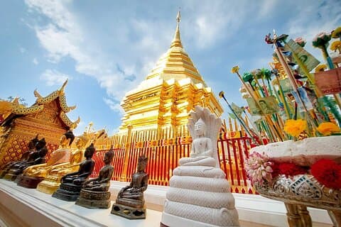Temple Doi Suthep, Temple Wat Pha Lard, Cascade collante privée