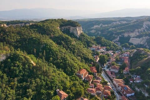 Esperienza di tour privato del vino Melnik di un'intera giornata da Sofia