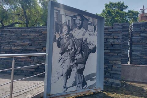 2-tägige historische Kultur- und Besichtigungstour in Johannesburg