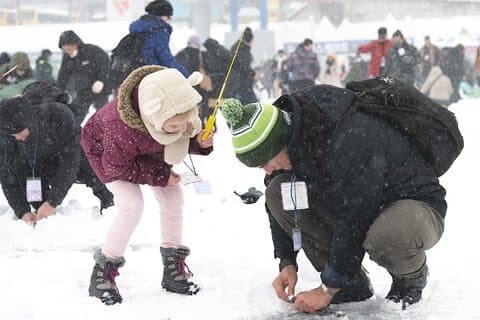 Festival de pesca en hielo: Hwacheon Sancheoneo y trucha de Pyeongchang