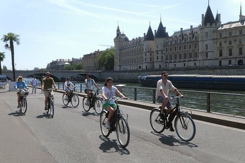 Guidad rundtur i Paris på cykel