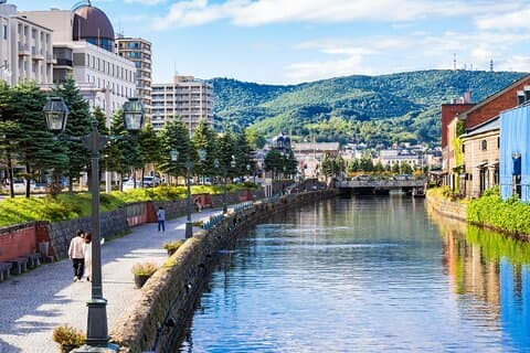 Otaru & Yoichi Tour with Licensed Guide & Vehicle from Sapporo