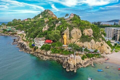 Half-Day Private Monsoon Valley Vineyard Wine Tour from Hua Hin
