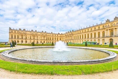 Paris: Versailles Palace with Gardens and Estate Entrance Ticket