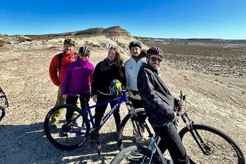 Ciclismo en Montaña y Avistaje de Leones Marinos en Puerto Madryn