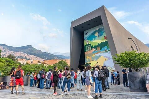 Tour de medio día por la ciudad de Medellín