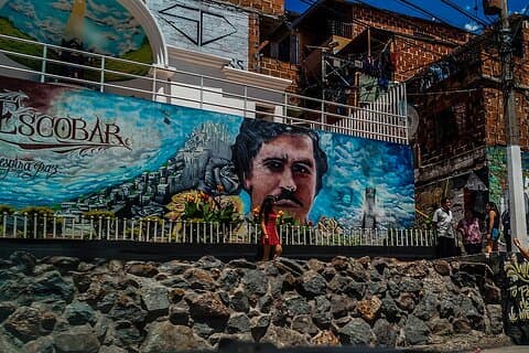 Tour storico condiviso di Pablo Escobar da Medellin