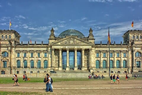 Private Transfer from Munich to Berlin, Hotel-to-hotel, English-speaking driver