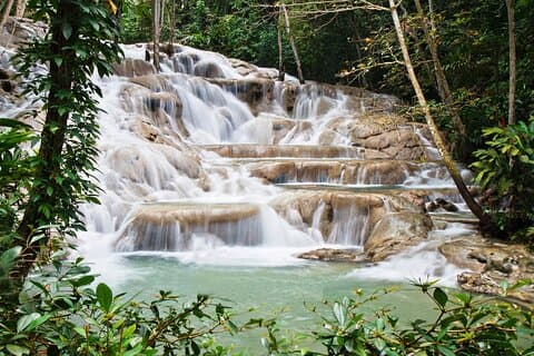 Tour privato delle cascate del fiume Dunn da Montego Bay