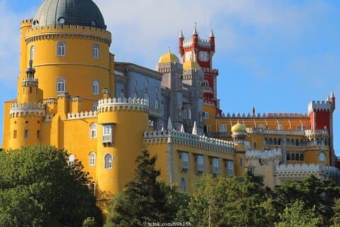 Entdecken Sie den Pena-Palast: Privater Tagesausflug von Lissabon nach Sintra