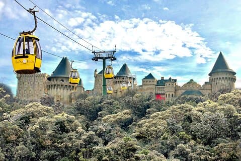 1 - Dag Luxe Ba Na Hills Tour met Gouden Brug & Lunchbuffet