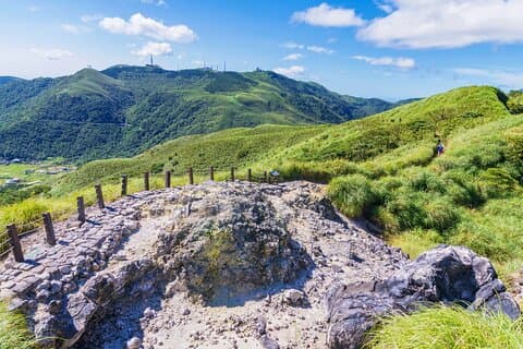 Tour Privado Vulcão Yangmingshan saindo de Taipei