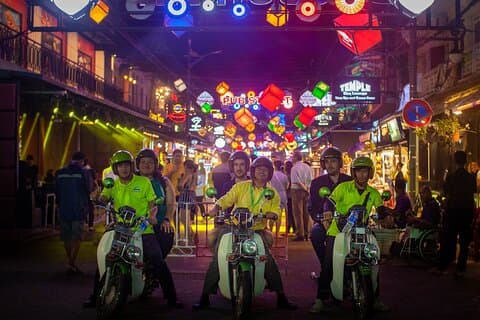 Street Food Tour med skoter i Siem Reap