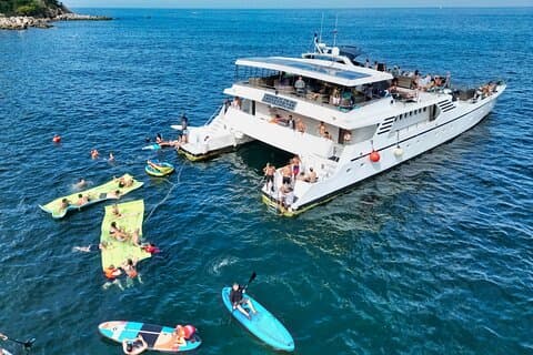 Mega Yacht ALL INCLUSIVE Yelapa Waterval & Snorkelen Avontuur