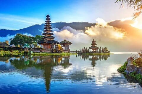 Private Tour Bedugul and Tanah Lot Temple incl Ticket