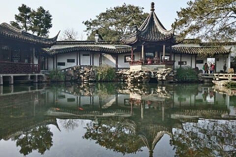 4 hele dager privat tur i Shanghai og Suzhou