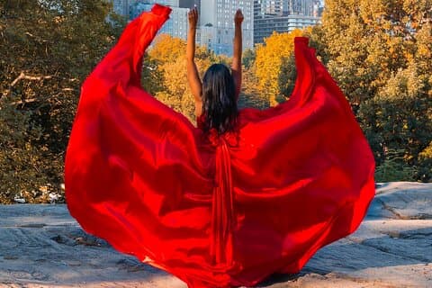 New York Flying-dress photoshoot with iconic NYC views