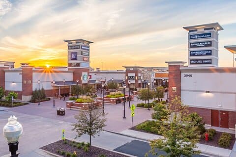Excursão privada de compras de Minneapolis aos Twin Cities Outlets