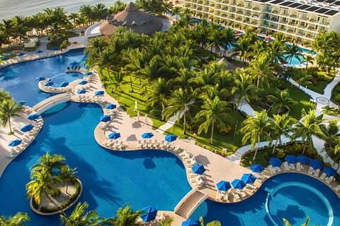 Aeroporto de Cancun e Azul Beach Riviera Cancun Private Shuttle