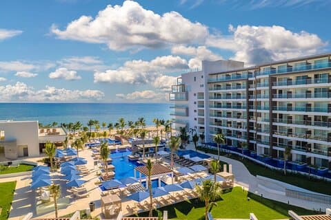 Aeroporto de Cancún e traslado particular Royalton Riviera Cancun
