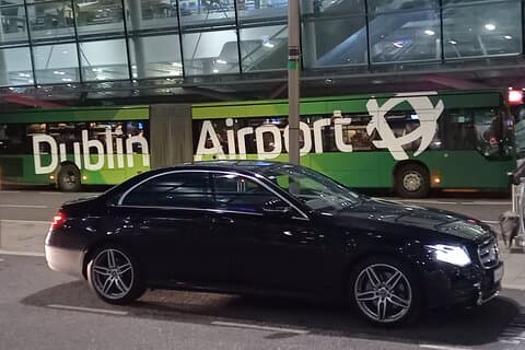 Privater Premium-Autoservice vom Flughafen Dublin nach Doolin