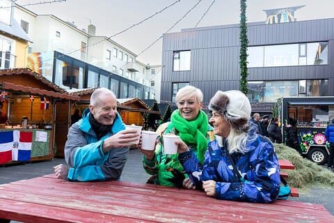 3 - Excursão de comida partilhada de Natal com Guia em Reykjavik