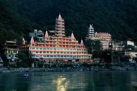 Fra Delhi : 2 - Dag Rishikesh & Haridwar Private Tour Pakke