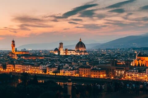Florence Private 8 hours tour with Tickets and Hotel Pick up