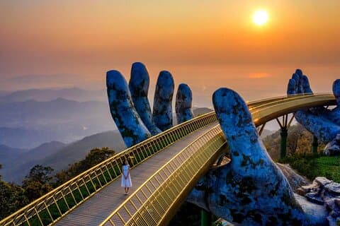 Ba Na Hills tur: Golden Bridge + Kabelbil + Buffet
