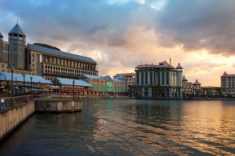 Cap To The Capital | Culture, Food, History, Shopping