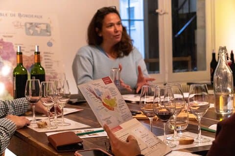 Clase de cata de vinos Super Saver de Burdeos y región de San Emilio