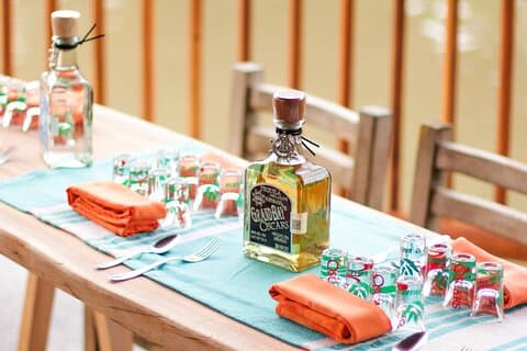 Degustación privada de licores destilados de agave de 90 minutos en México