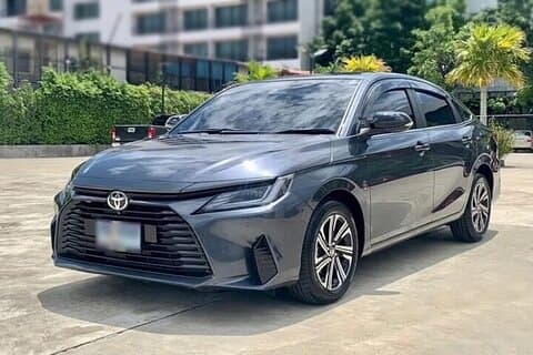 Privat transfer med Sedan från Itami Flygplats ITM till Osaka City