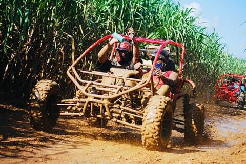 Demi-journée en VTT ou Buggy 4X4 au départ de Bayahibe - La Romana